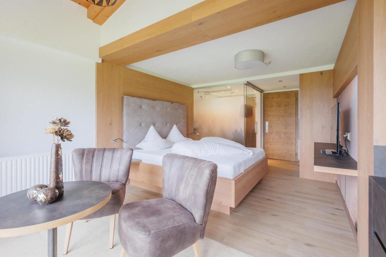 Hin&Weg Das Aparthotel Ried im Zillertal Buitenkant foto