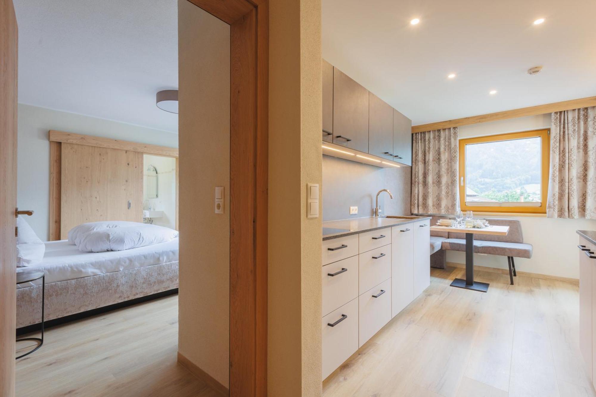 Hin&Weg Das Aparthotel Ried im Zillertal Buitenkant foto